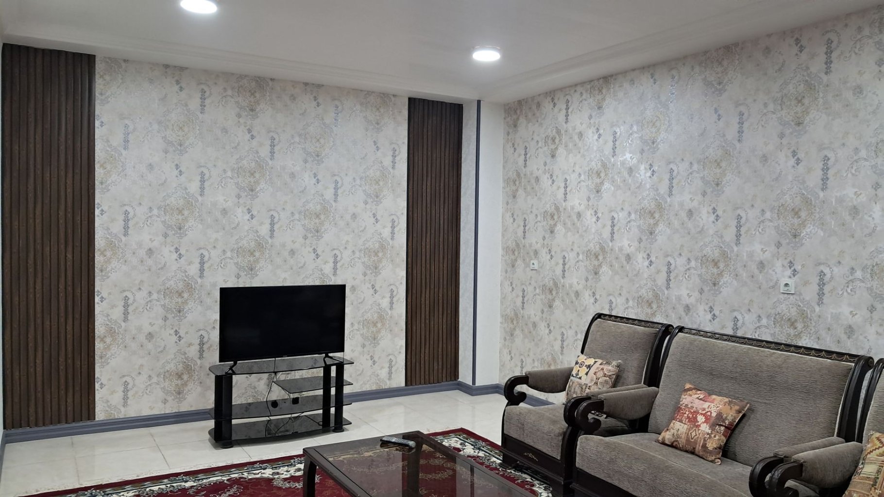 آپارتمان دوخوابه ساحلی ری شهر 2