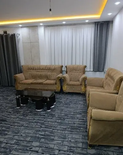 آپارتمان دوخوابه رزی