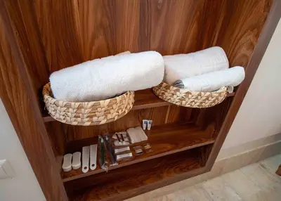 اقامتگاه سنتی دنسه ریحان - واحد جمبو