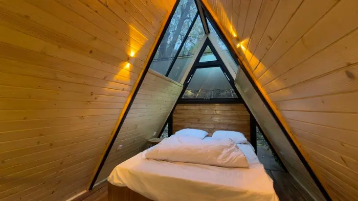 کلبه ایران بانو - واحد پاروت