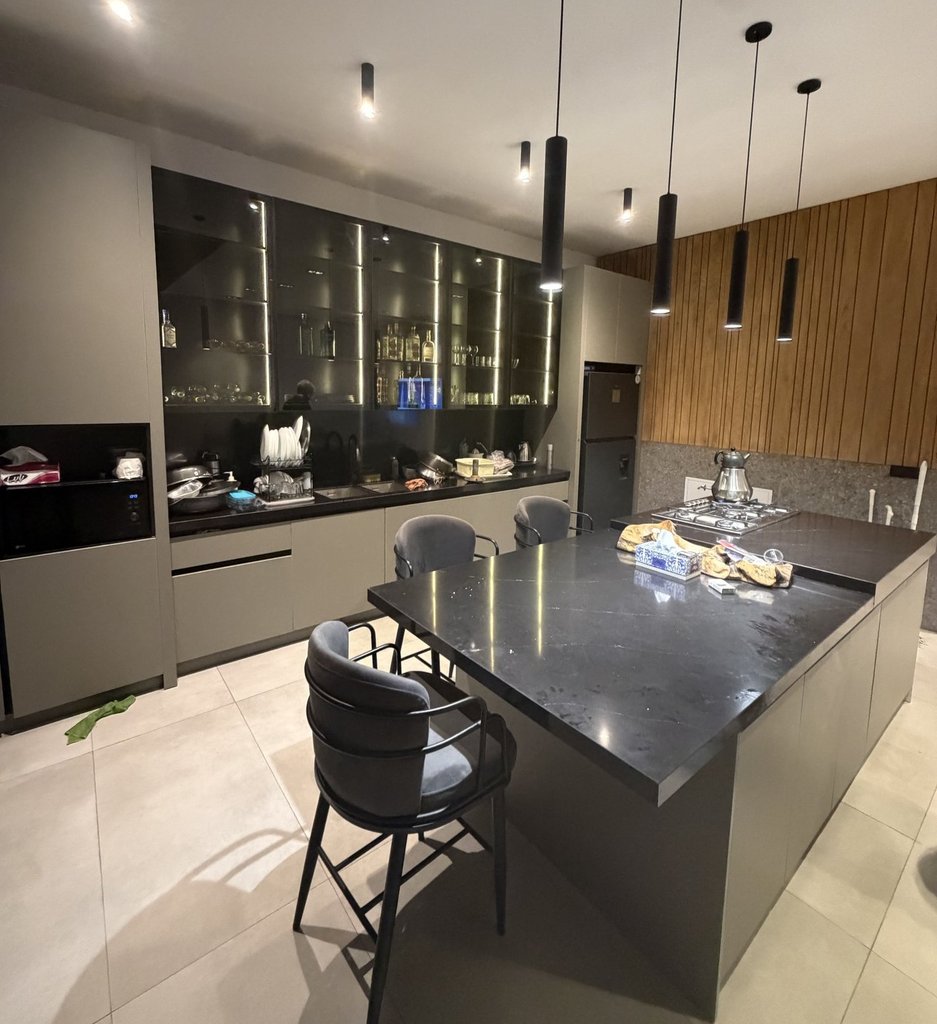 ویلا سه خوابه استخردار آبگرم جانا