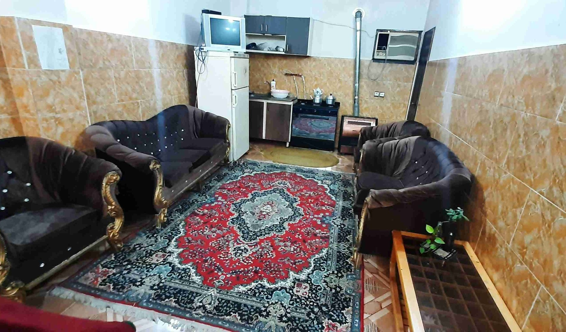 سوئیت فلت شمعدونی۲