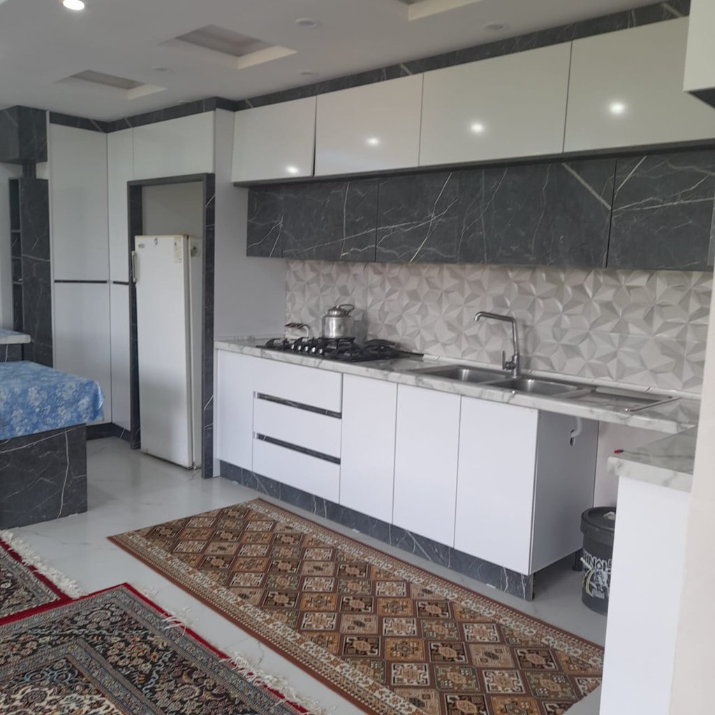 آپارتمان دوخوابه آزاد1