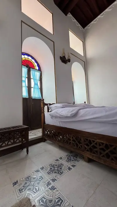 اقامتگاه سنتی سرهنگ - سرهنگ - واحد دوتخته پنج دری