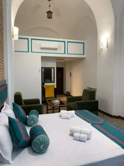 اقامتگاه سنتی قهرمانی - واحد 104