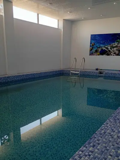 ویلا چهار خوابه استخردار آبگرم شبنم 1