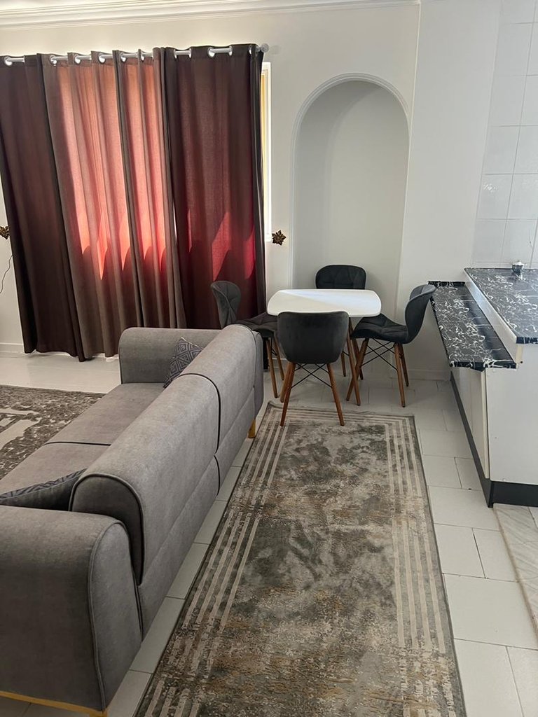 آپارتمان دوخوابه هدیه پالاس واحد 2