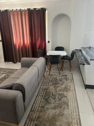 آپارتمان دوخوابه هدیه پالاس واحد 2