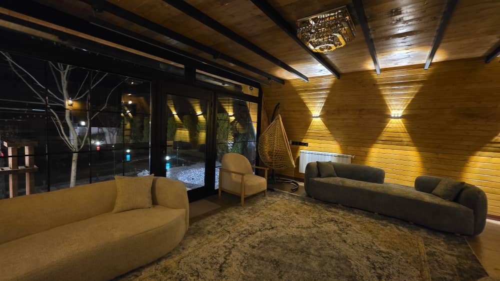 کلبه سه خوابه سوئیسی جکوزی دار امید