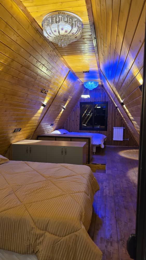 کلبه سه خوابه سوئیسی جکوزی دار امید