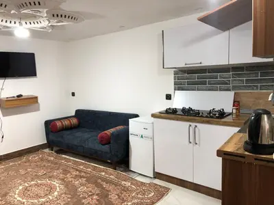 مجتمع اقامتی ایمان واحد گل رز