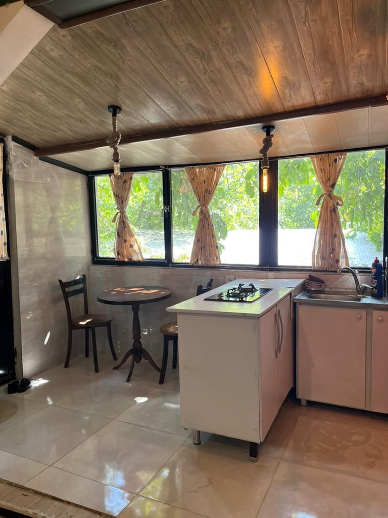 سوئیت فلت حسینی 8