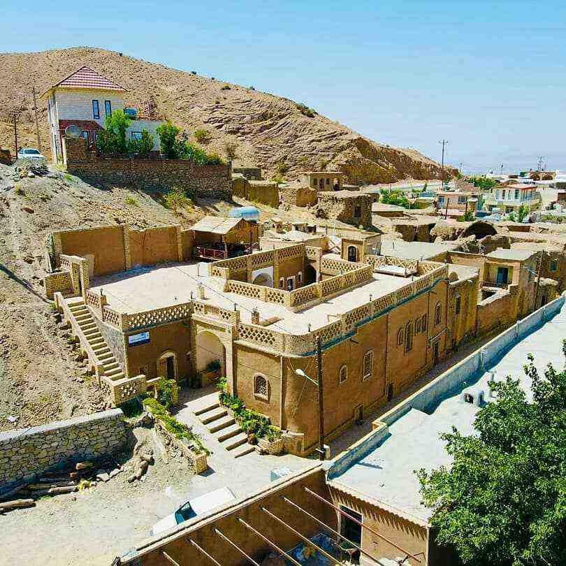 بوم گردی سرای نیاکان - اتاق خان نشین