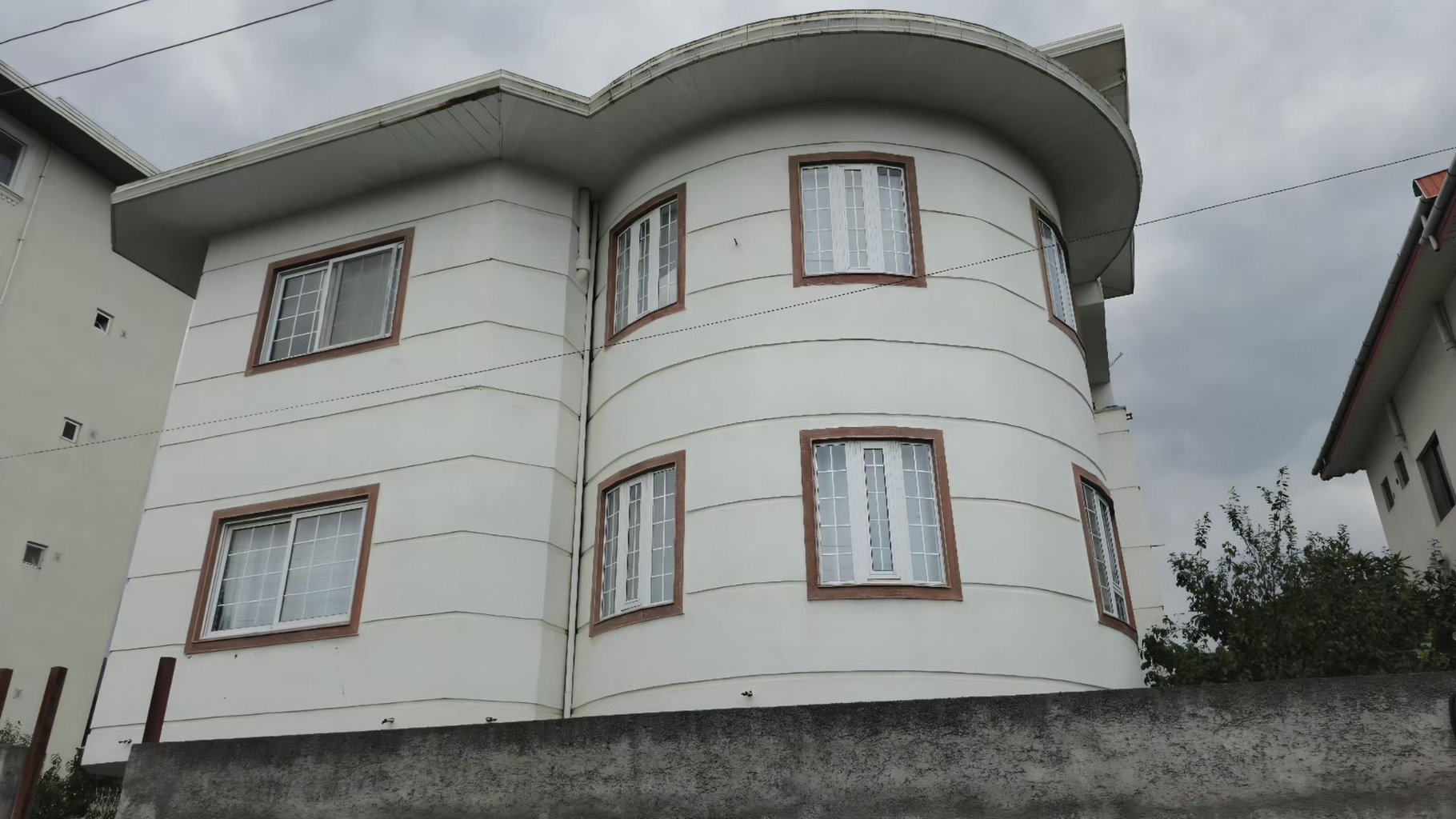 آپارتمان دوخوابه بابائی  1