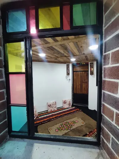 کلبه کلبه سنگی بابا مشهدی