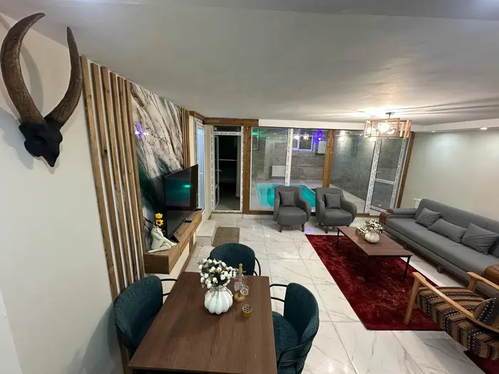 آپارتمان دوخوابه استخردار آبگرم بام زعفرانیه 1