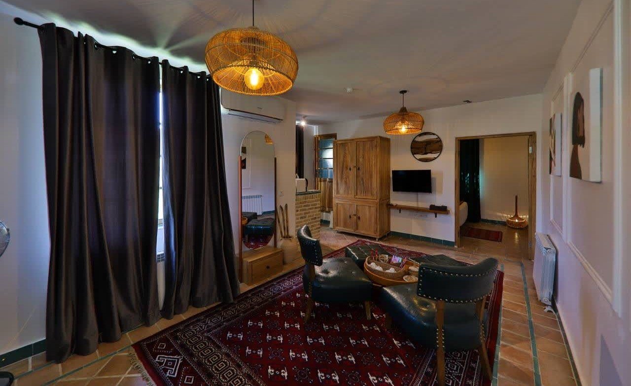 بومگردی ونوشک 1 - واحد روماک