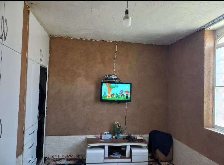 مسافرخانه اقامتگاه پارسه گاد - ننه