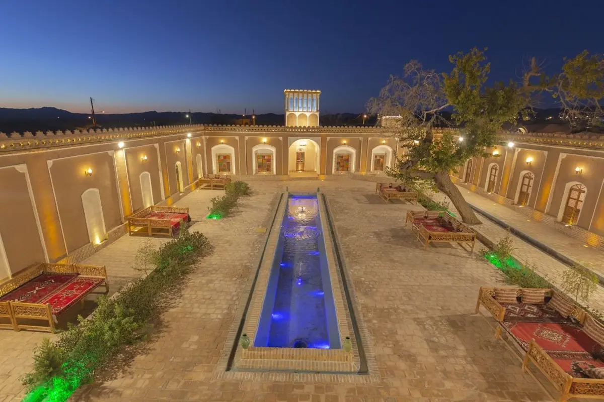 بوم گردی سرای زنده دلان - واحد خاتون