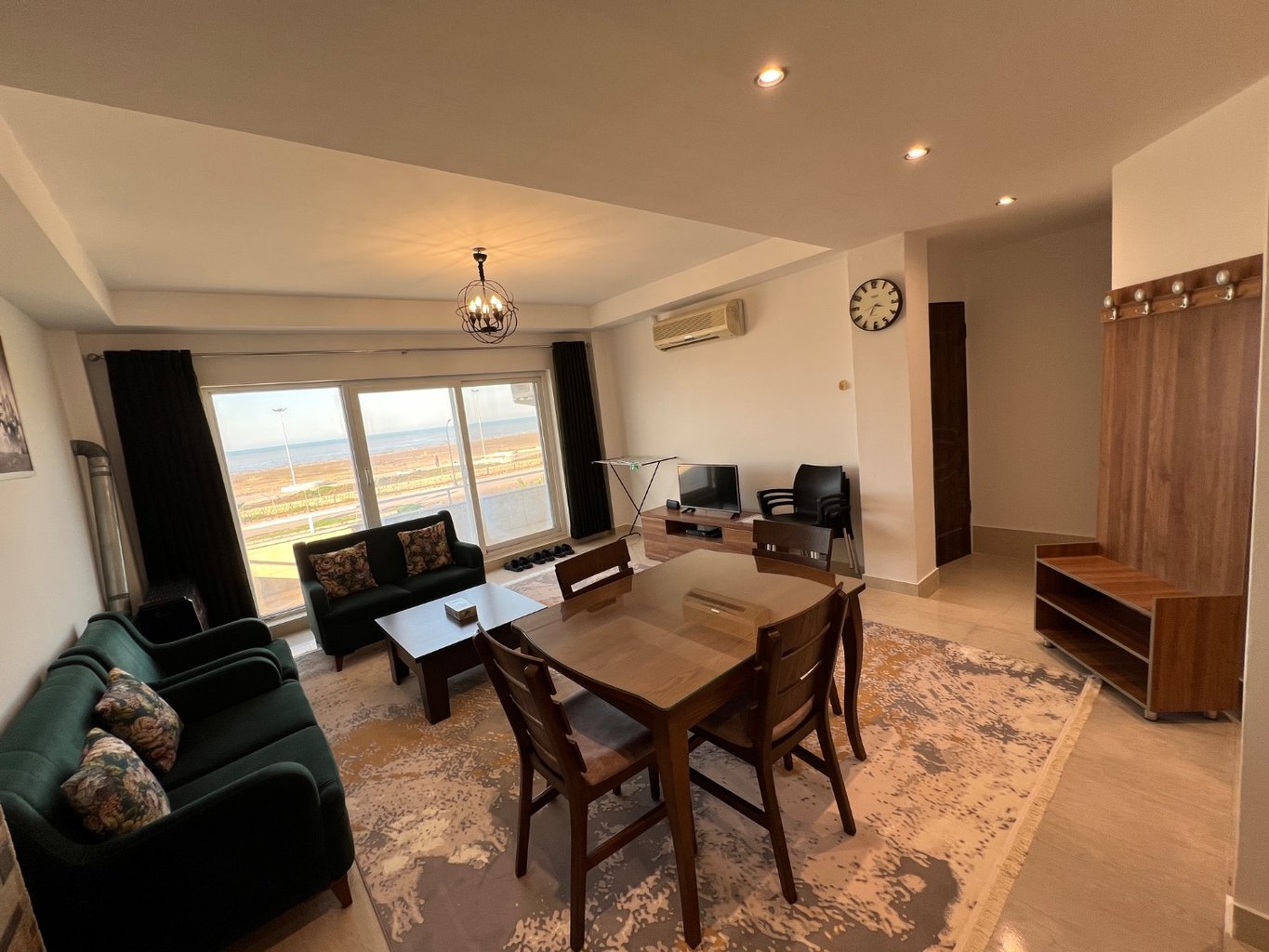 آپارتمان تورانداز واحد 201