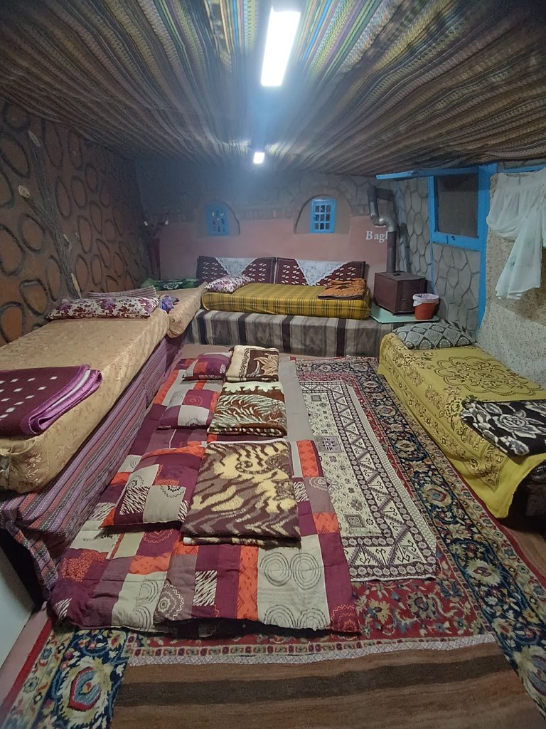 اقامتگاه سنتی اقامتگاه بومگردی الباقی - الباقی - واحد عشایری