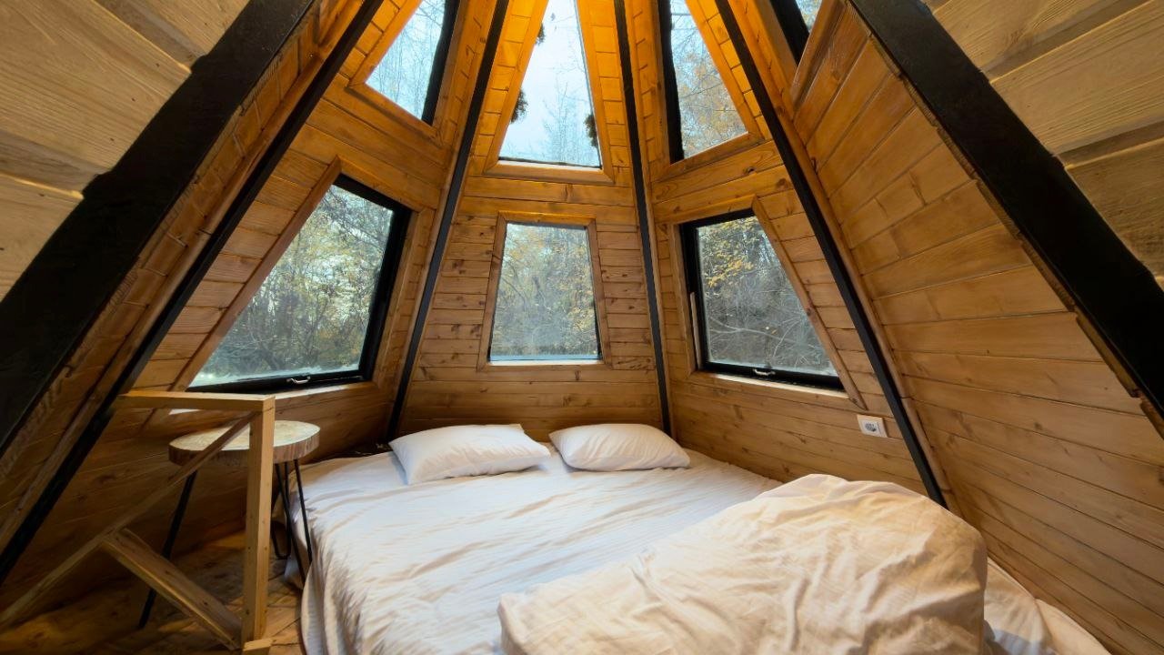 کلبه ایران بانو واحد الماس