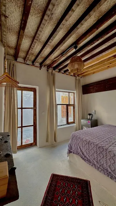 ویلا دوخوابه زردِروز نقاشه