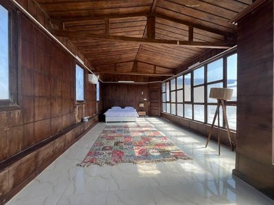 بومگردی دوخوابه ساحلی غروب - واحد vip 2