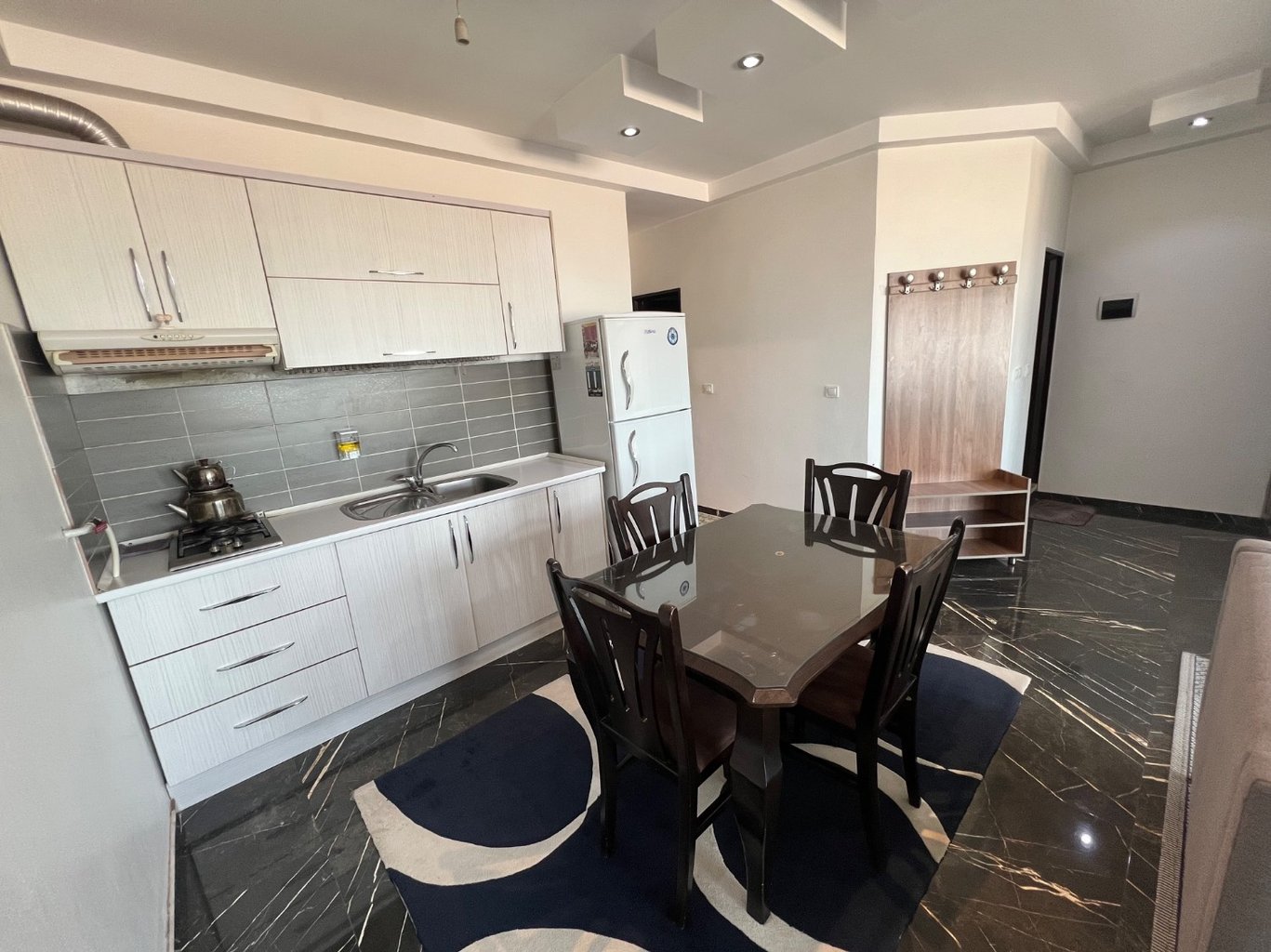 آپارتمان تورانداز واحد 302