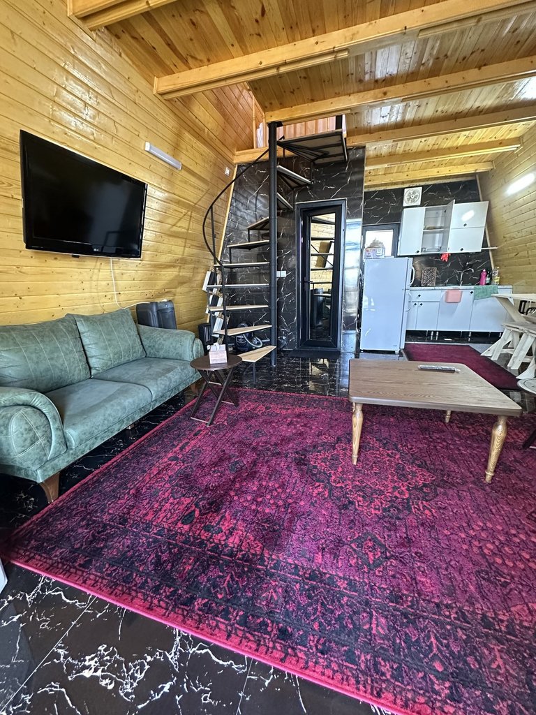 کلبه یک خوابه سوئیسی جعفری