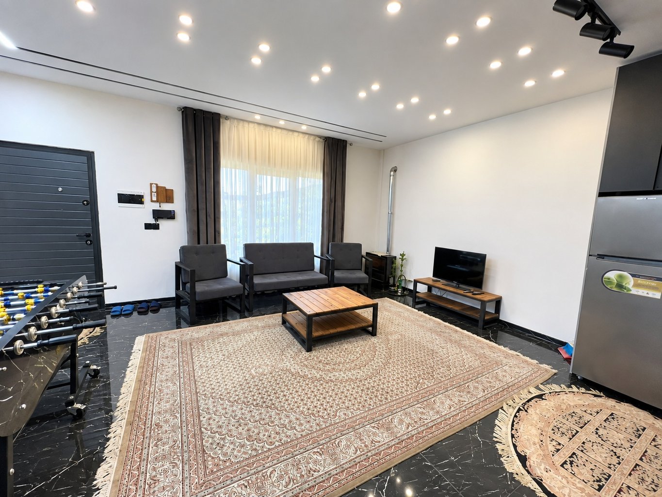 ویلا دوخوابه استخردار آبگرم ایرانمهر 1