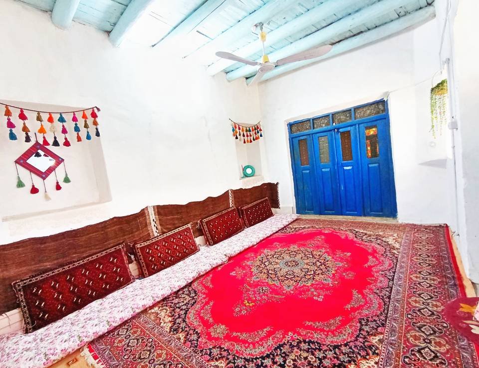 بوم گردی یادگار پدری 1 - واحد فلت یادگار