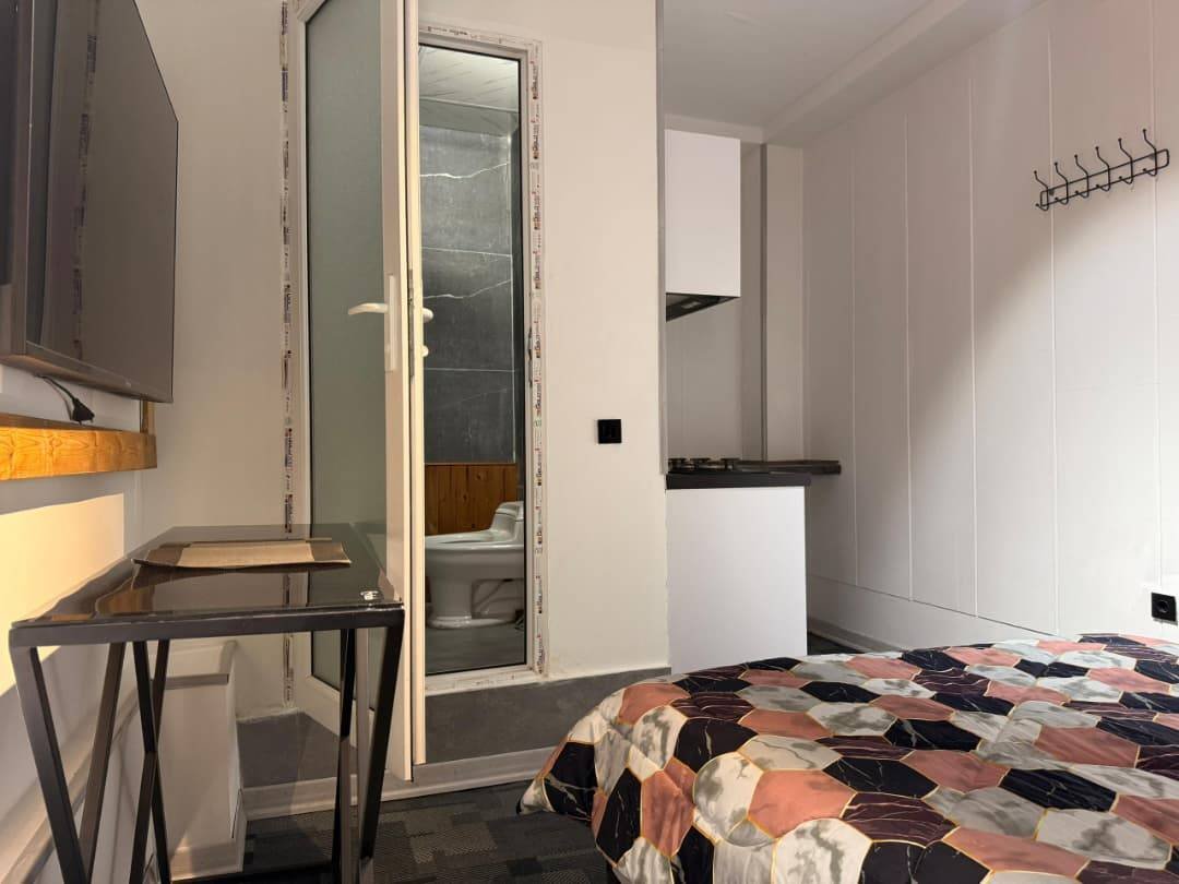 آپارتمان فلت اندرزگو واحد 6