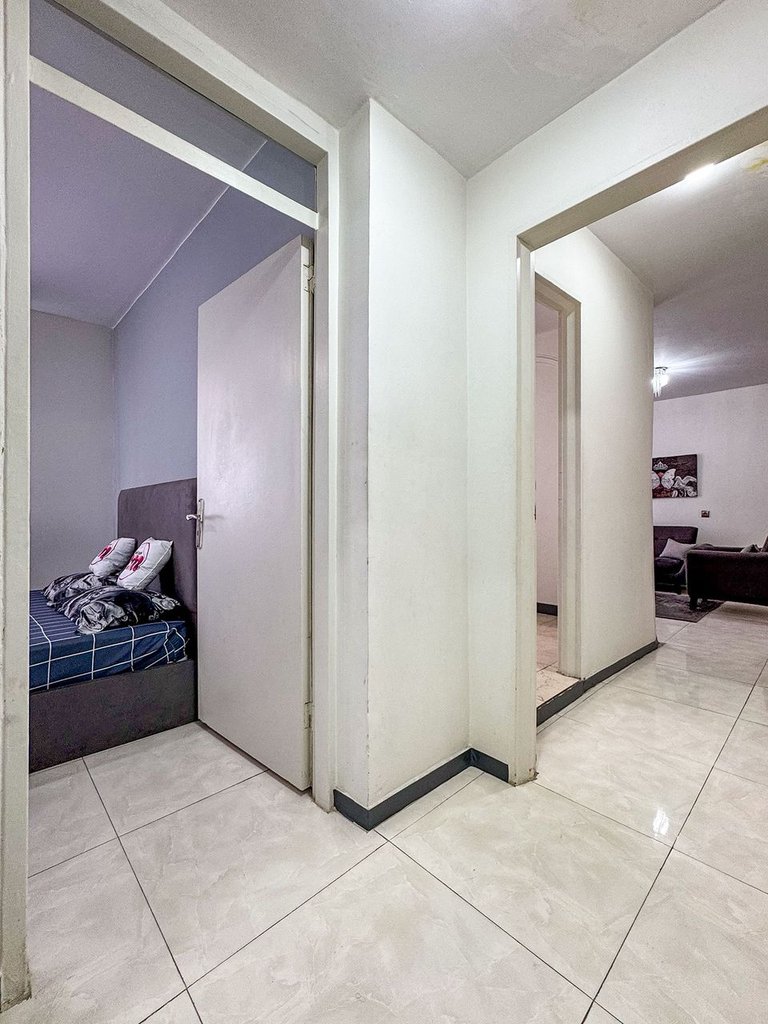 آپارتمان يك خوابه اشرفي اصفهاني ٢