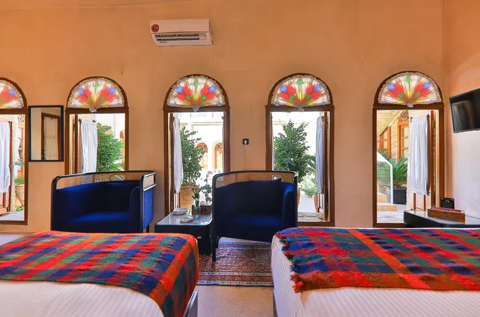 اقامتگاه سنتی صارم الدوله ونوشک - واحد لاجورد