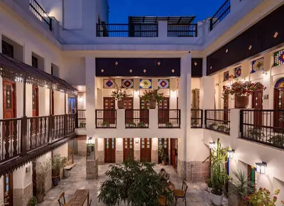 اقامتگاه سنتی دنسه ریحان - واحد لیل