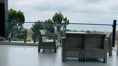 آپارتمان نوریس - واحد آبی