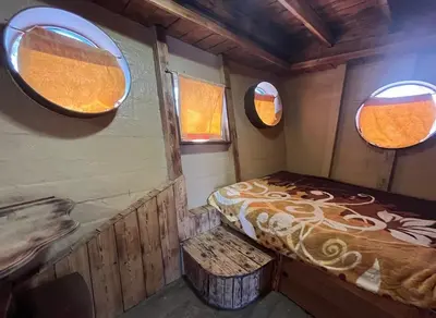 کلبه یک خوابه لنج شاهین  طبقه  پایین