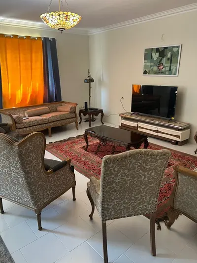 آپارتمان دوخوابه هدیه پالاس واحد 1