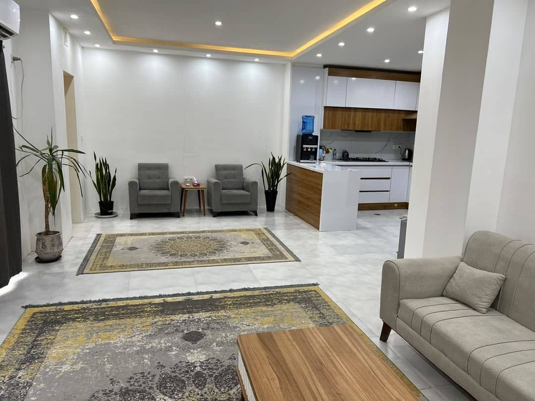 آپارتمان دوخوابه ساحلی ریشهر 2