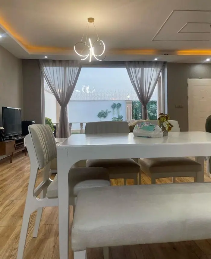 ویلا دوخوابه استخر آبگرم استاک ۲