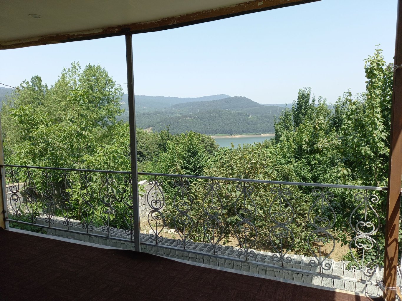 یک خوابه لفور