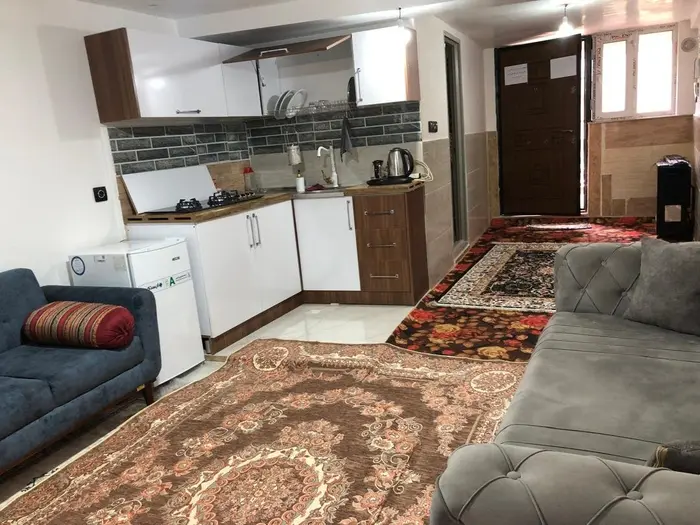 مجتمع اقامتگاهی ایمان واحد گل رز