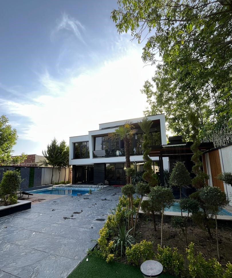 ویلا چهارخوابه دوبلکس استخر آبگرم هرمس