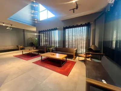 ویلا چهارخوابه استخردار آبگرم رودهن آناهیتا