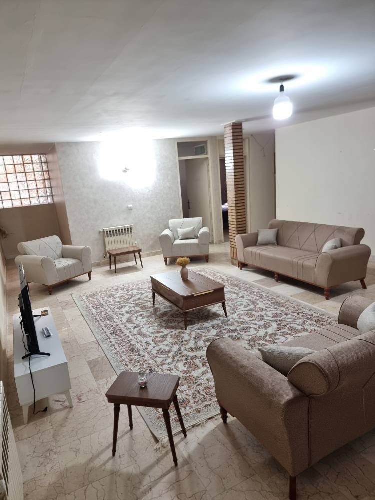 آپارتمان دوخوابه واحد اردشیر