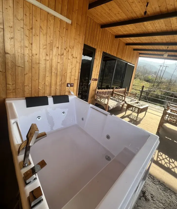 کلبه دوخوابه جکوزی دار نسا