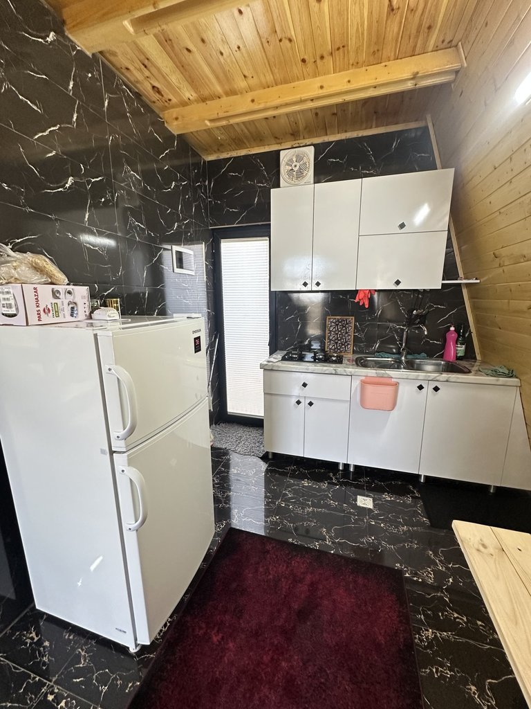 کلبه یک خوابه سوئیسی جعفری