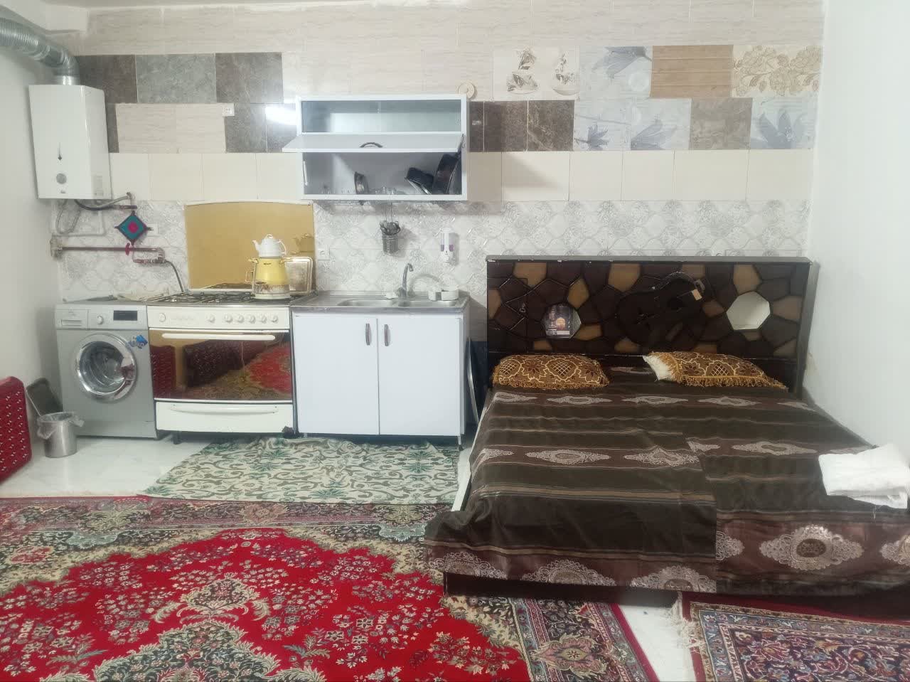 سوئیت فلت بوژان1