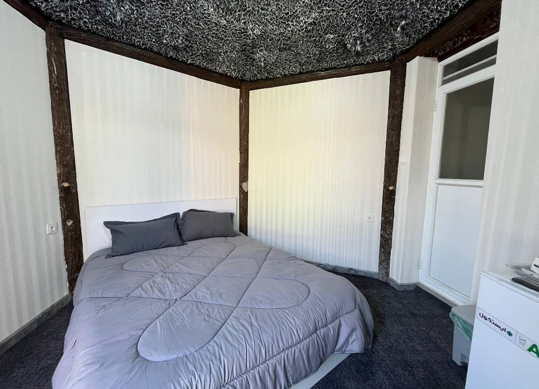 اقامتگاه سنتی فلت بادگیر 3 - واحد 8